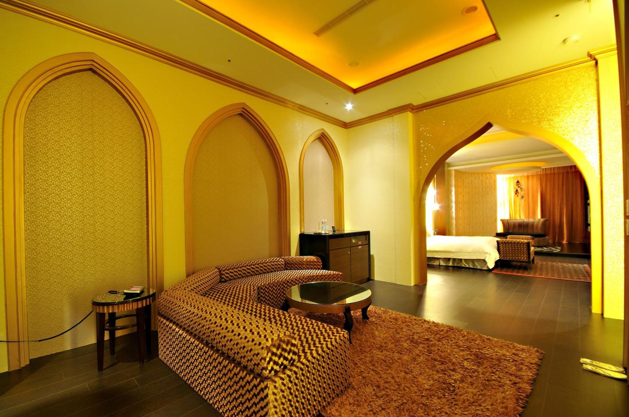 Dubai Motel Yilan Eksteriør bilde