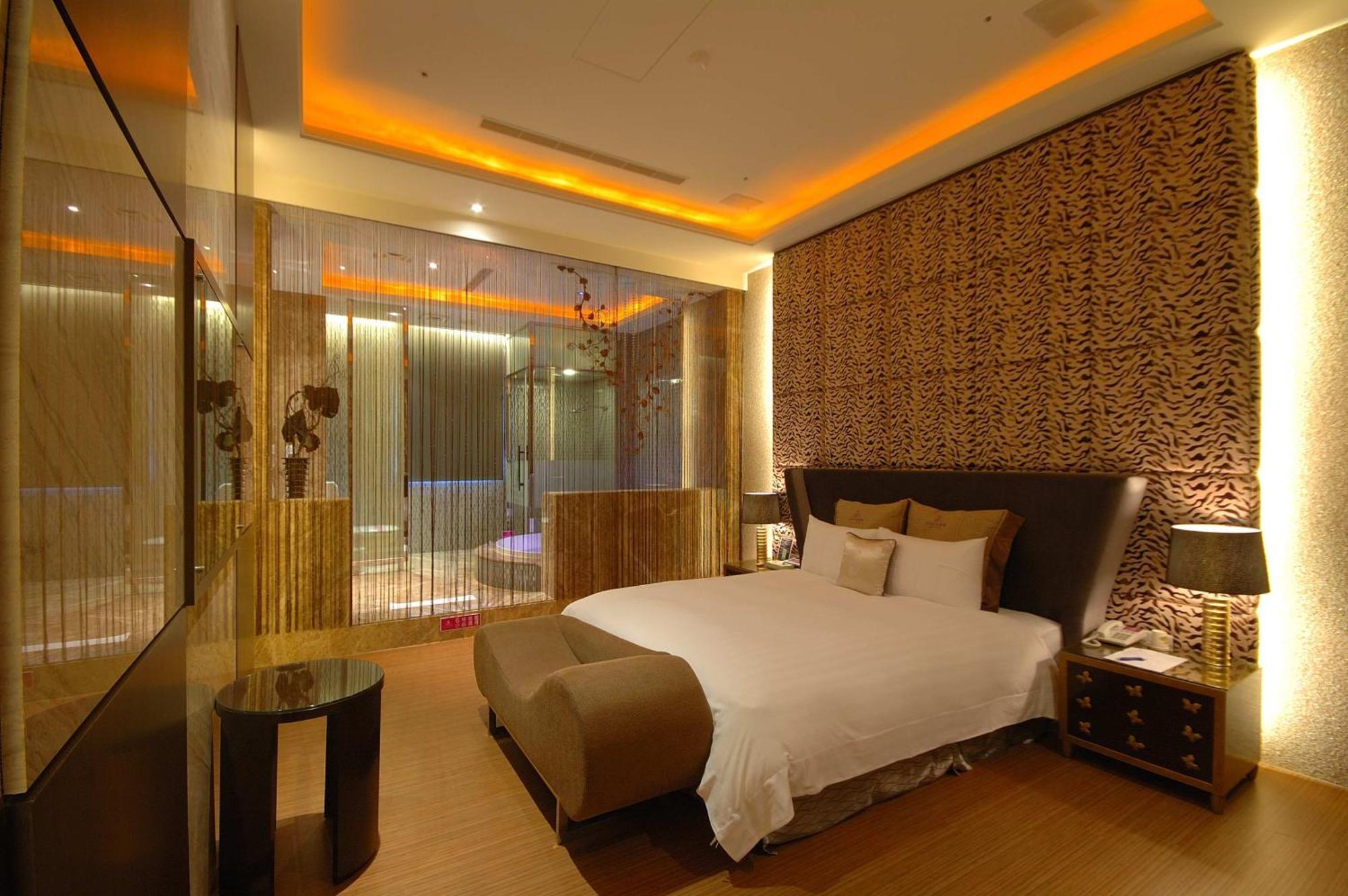 Dubai Motel Yilan Eksteriør bilde