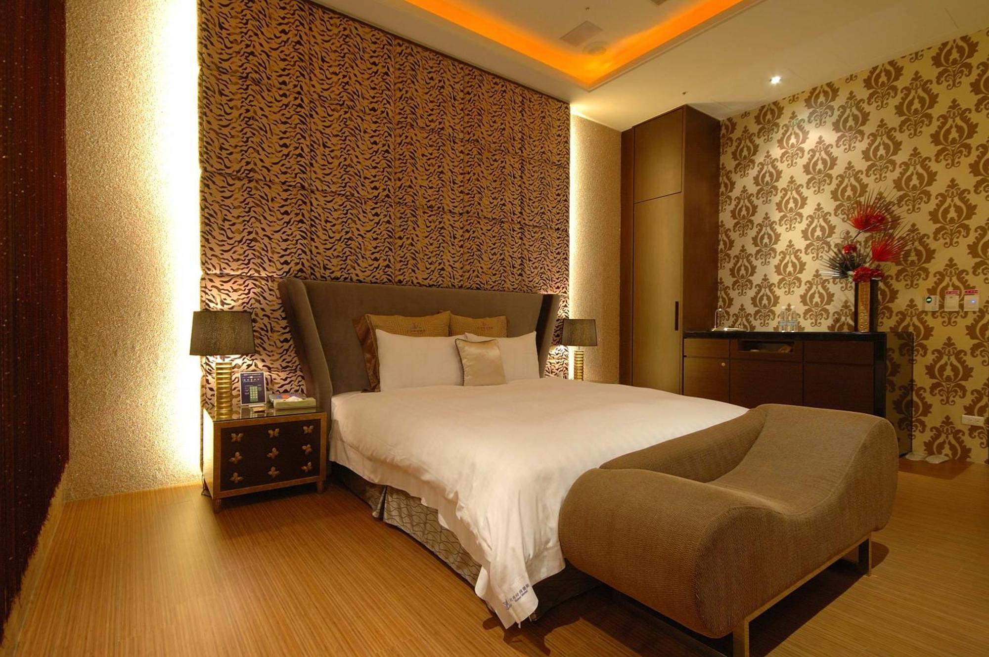Dubai Motel Yilan Eksteriør bilde