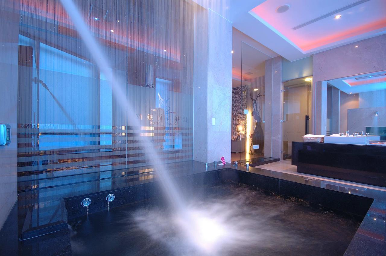 Dubai Motel Yilan Eksteriør bilde