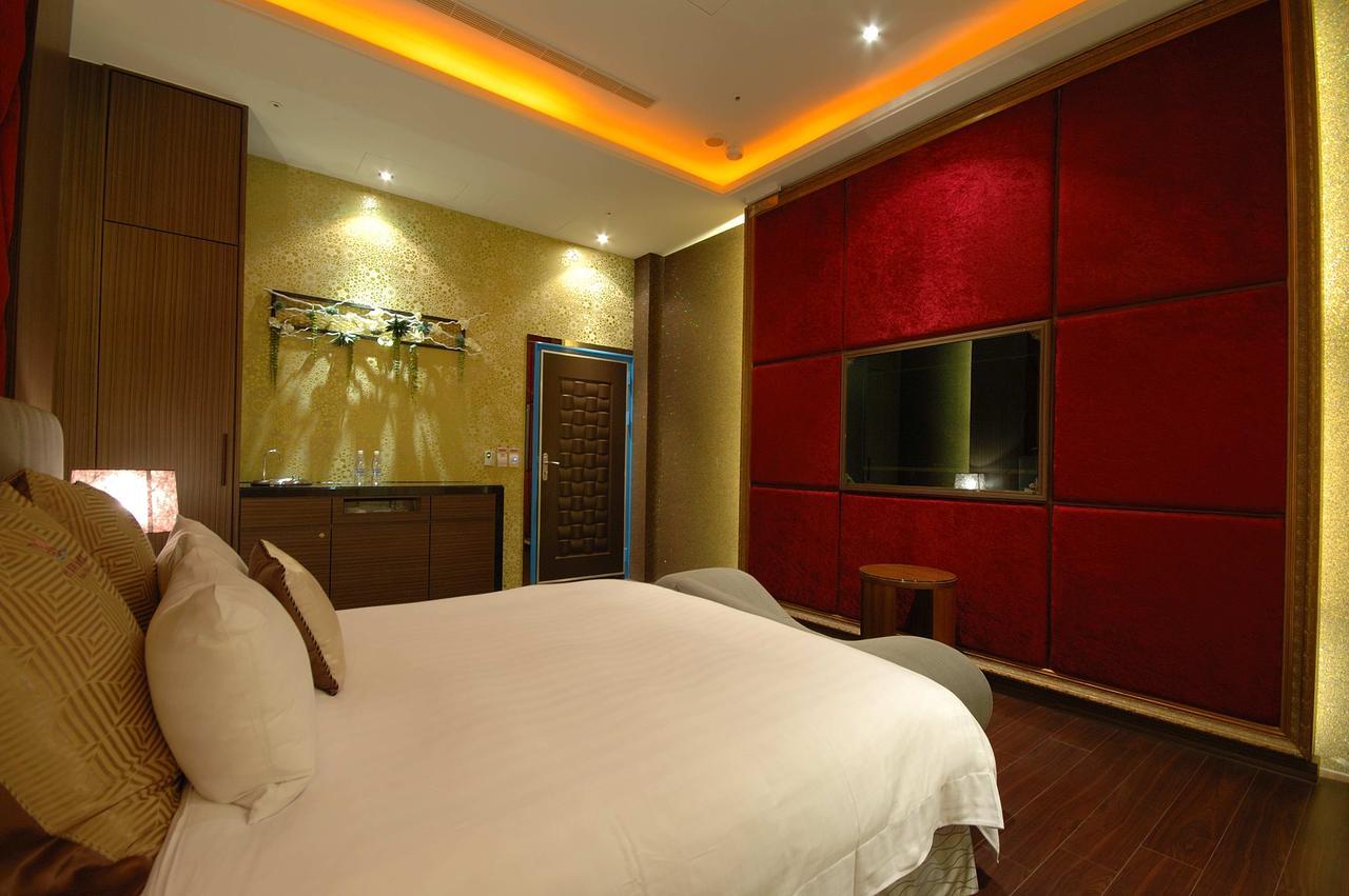 Dubai Motel Yilan Eksteriør bilde