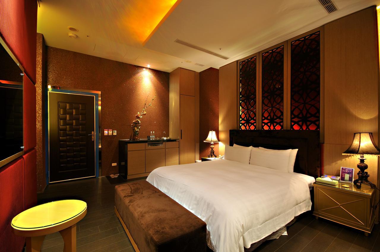 Dubai Motel Yilan Eksteriør bilde