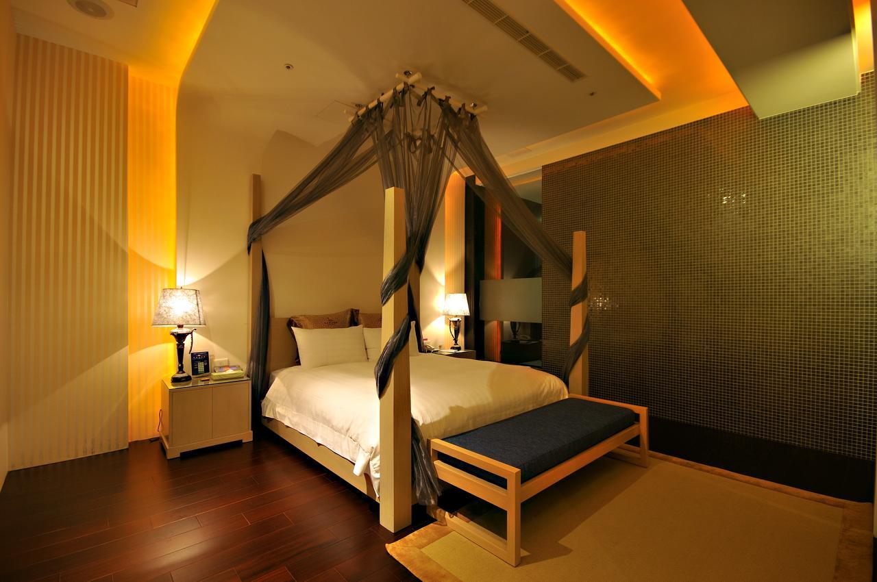 Dubai Motel Yilan Eksteriør bilde