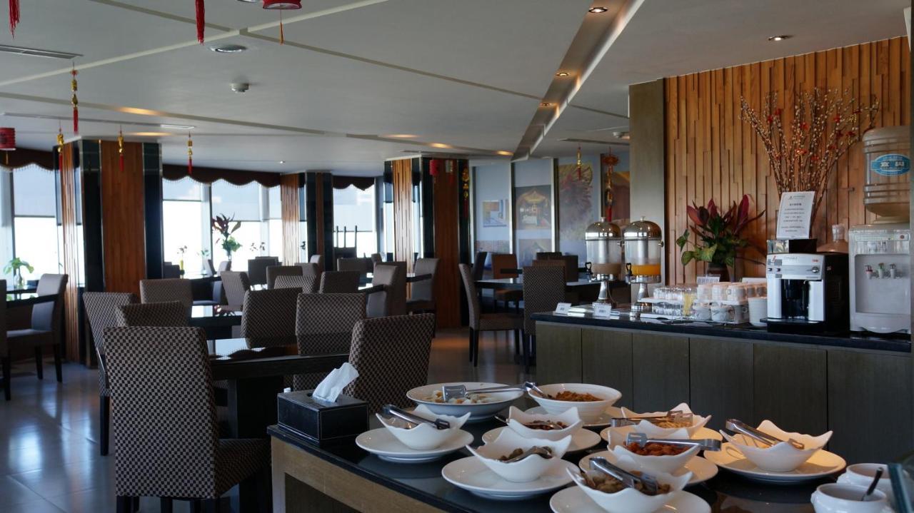 Dubai Motel Yilan Eksteriør bilde
