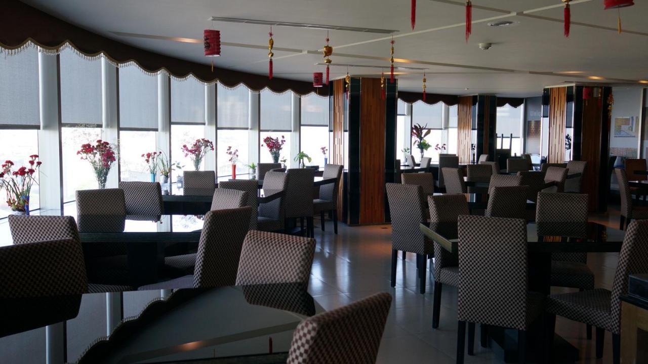Dubai Motel Yilan Eksteriør bilde